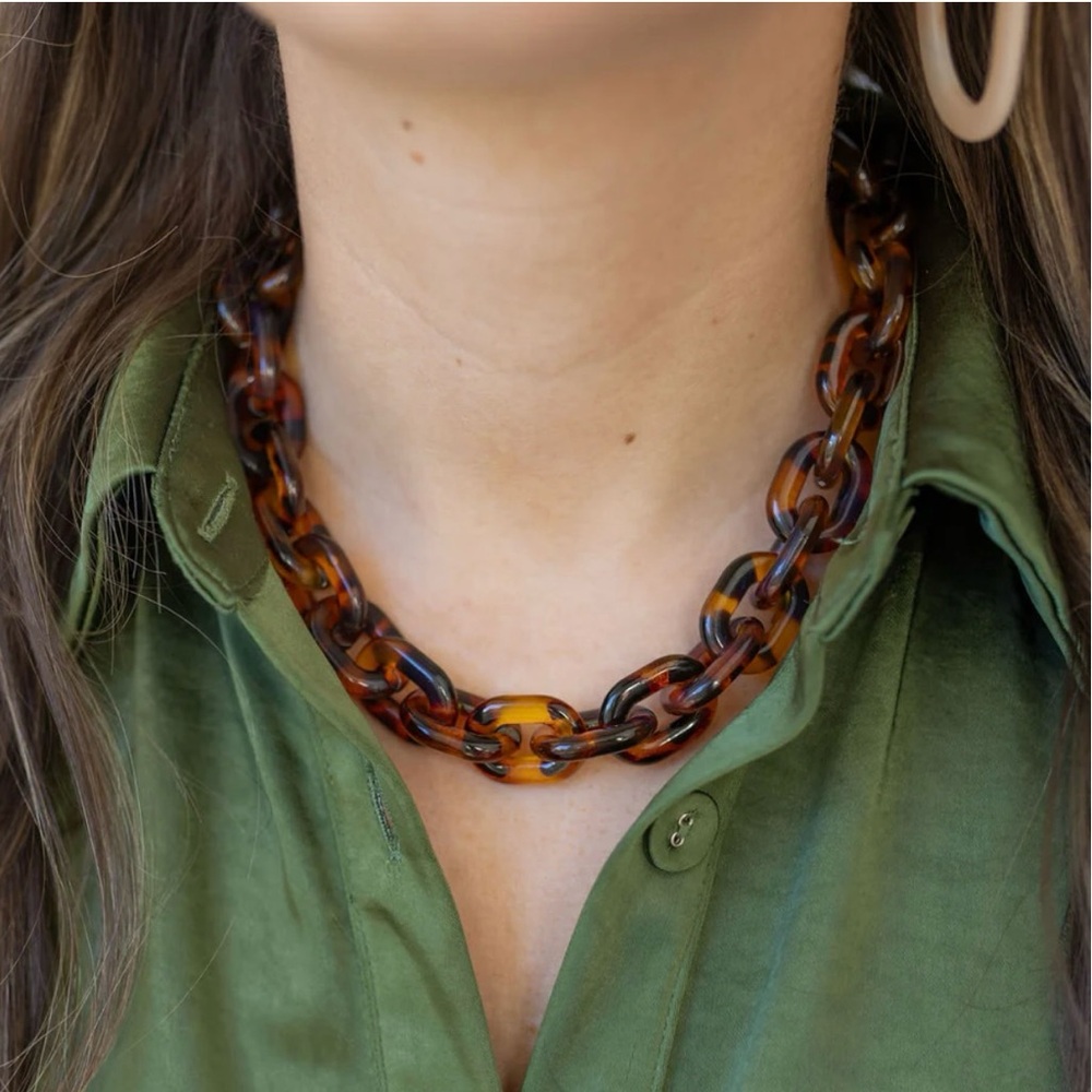 Classic Tortoise Shell Necklace